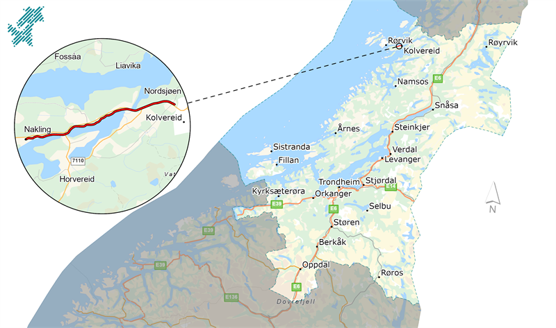 Bilde av et kart som viser plasseringen av Fylkesveg 770 mellom Kolvereid og Nakling i Trøndelag. Øverst til venstre er det et rundt utsnitt av kartet som zoomer inn på området.